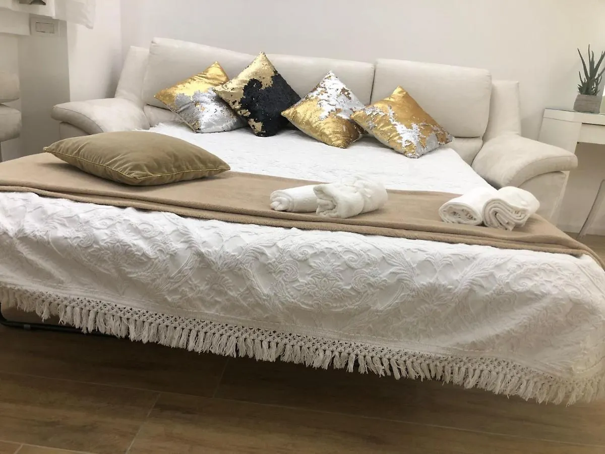 Modern Mini Loft Apartment Roma